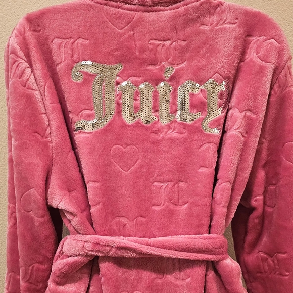 Juicy Couture Fuchsia Embossed Robe - Picture 3 of 3